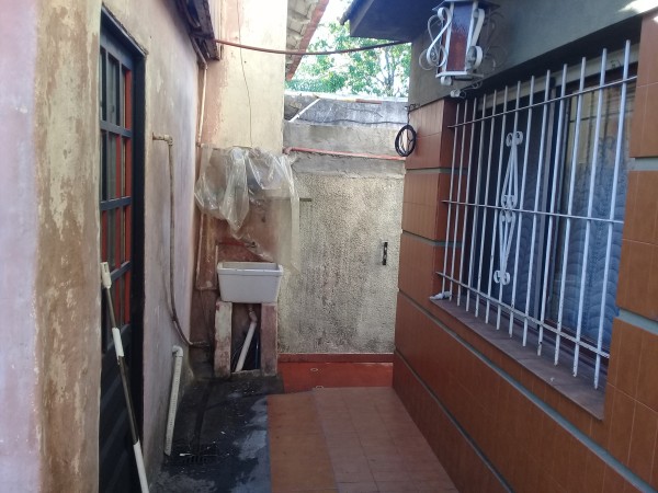 OPORTUNIDAD Se vende Ph en planta baja con local en Boulogne