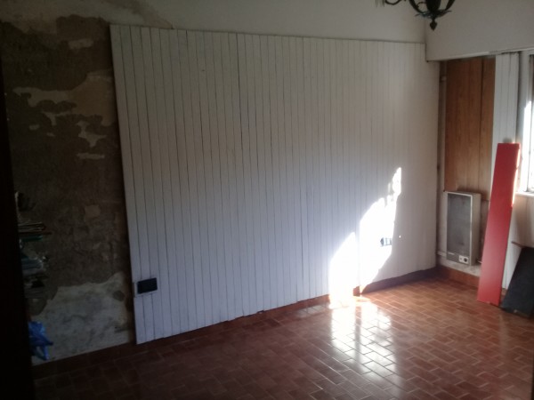 OPORTUNIDAD Se vende Ph en planta baja con local en Boulogne