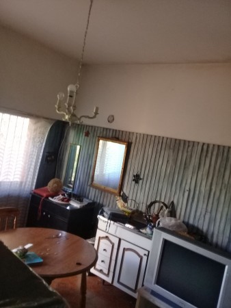 OPORTUNIDAD Se vende Ph en planta baja con local en Boulogne