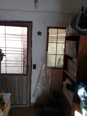 OPORTUNIDAD Se vende Ph en planta baja con local en Boulogne