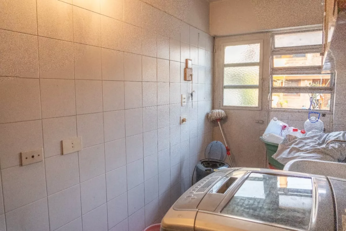 Hermosa casa 6 Ambientes con Piscina en Martinez